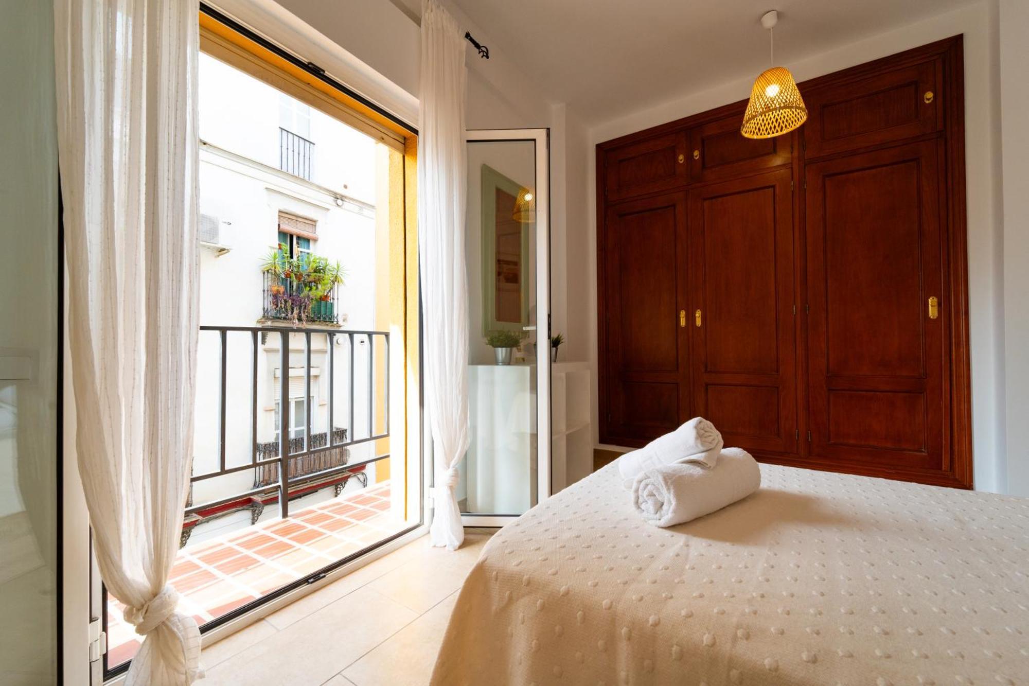 Dean Lopez Luxury Apartment Seville Exterior photo